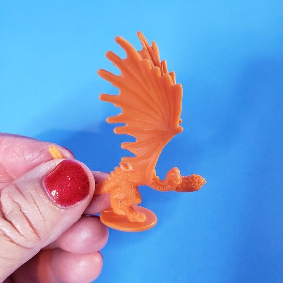 Neon Cake Toppers How to Train Your Dragon Lot of 4 Mini Figures Toys - Picture 7 of 9